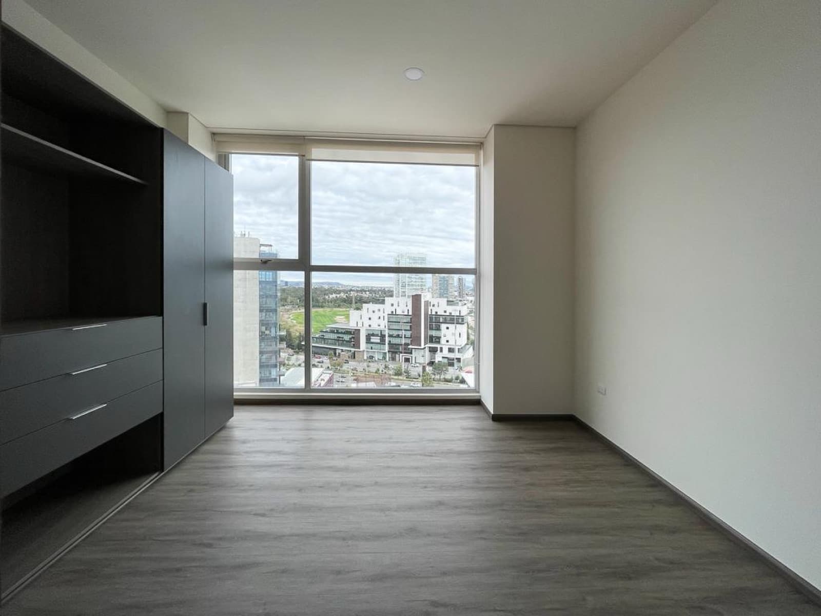 Apartment for Rent Across from La Vista