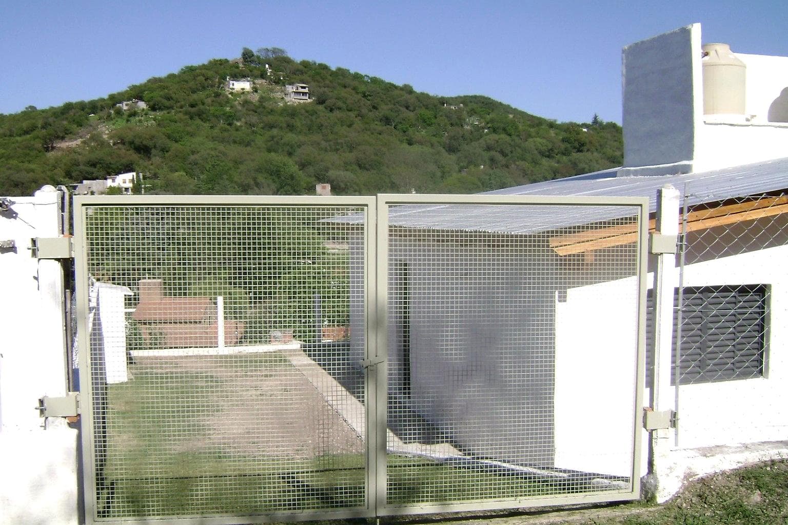 FOR SALE: 2-BEDROOM APARTMENT IN UNQUILLO