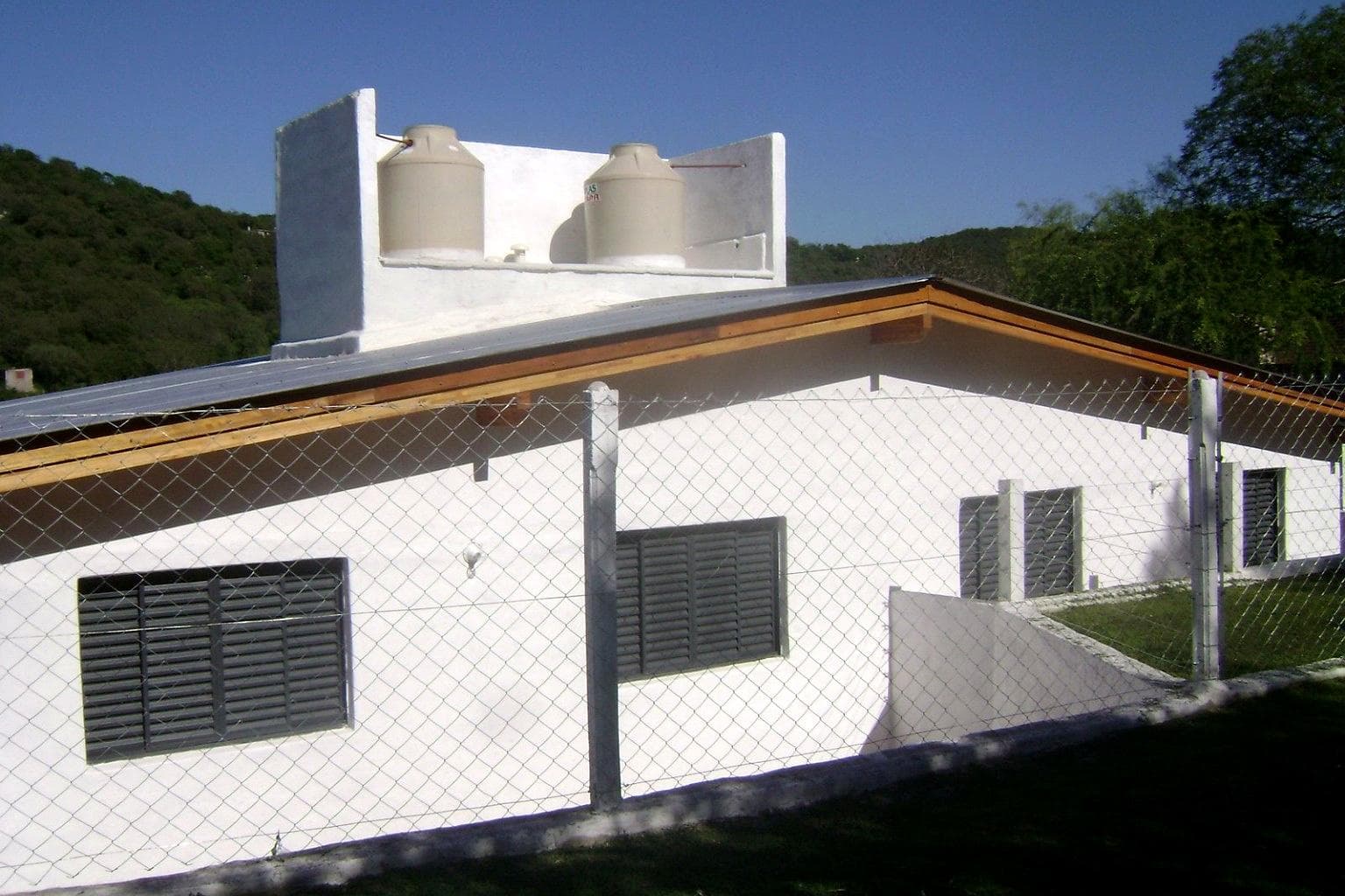 FOR SALE: 2-BEDROOM APARTMENT IN UNQUILLO