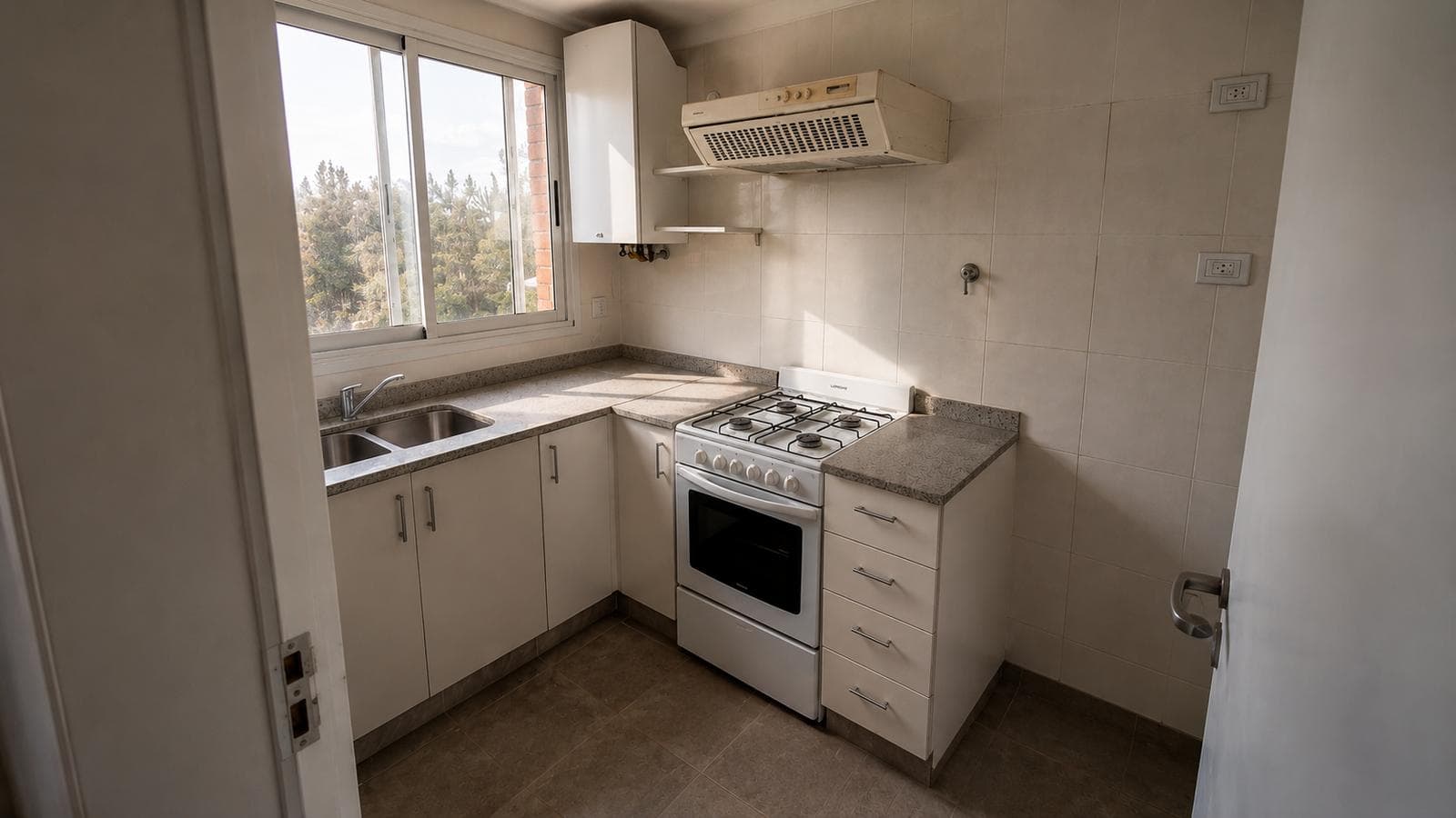 STUDIO APARTMENT – SANTA BÁRBARA, TRONCOS DEL TALAR, TIGRE