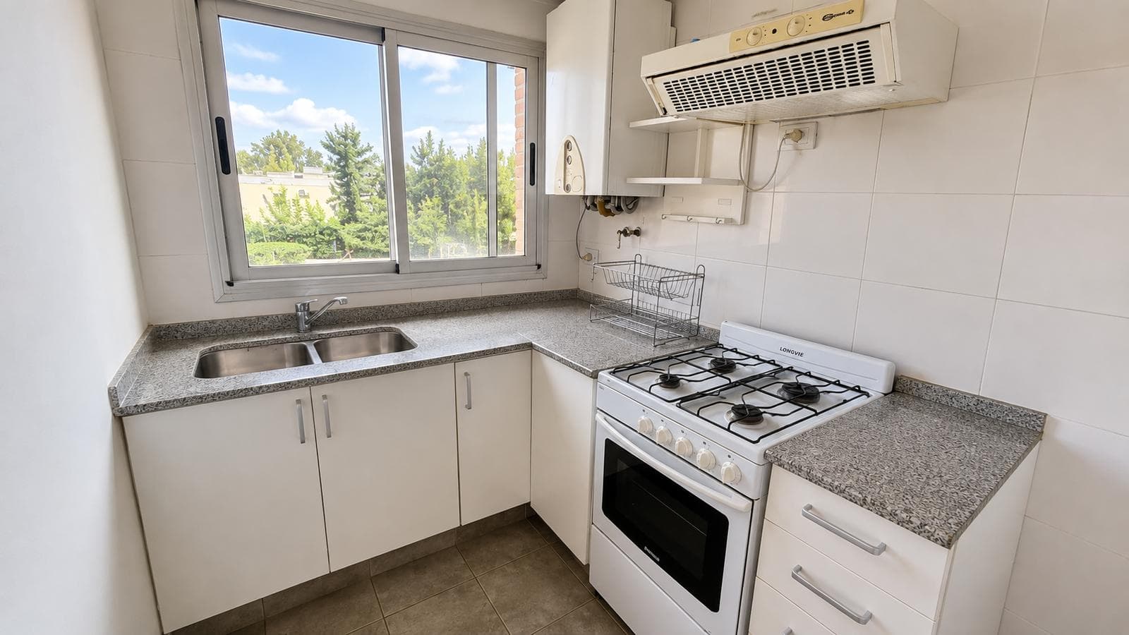 STUDIO APARTMENT – SANTA BÁRBARA, TRONCOS DEL TALAR, TIGRE