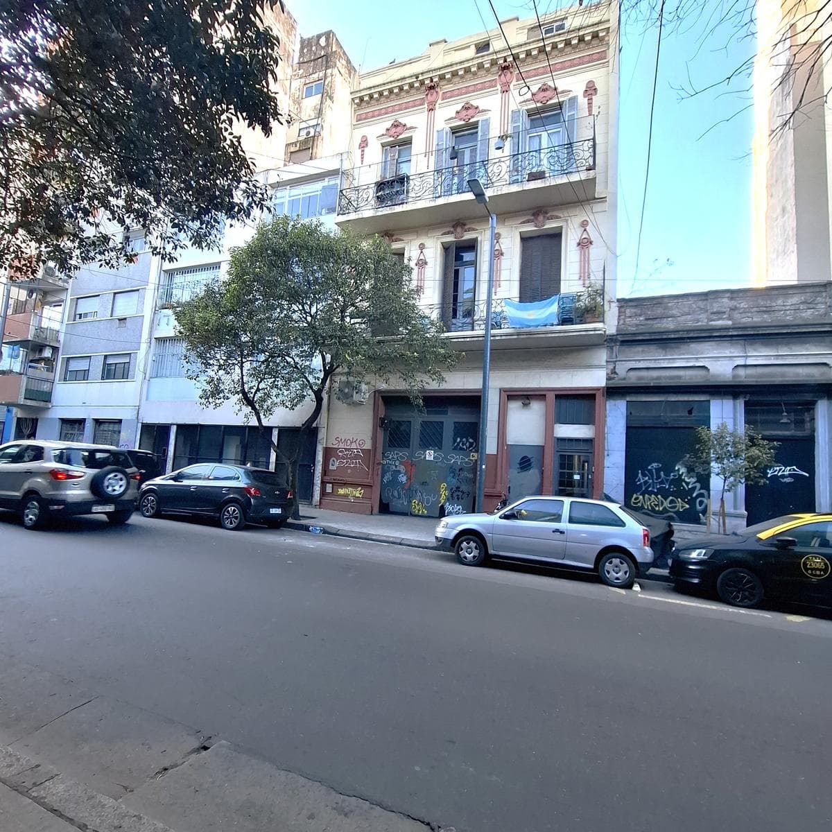 Venta Departamento en Abasto 7 ambientes con terraza propia