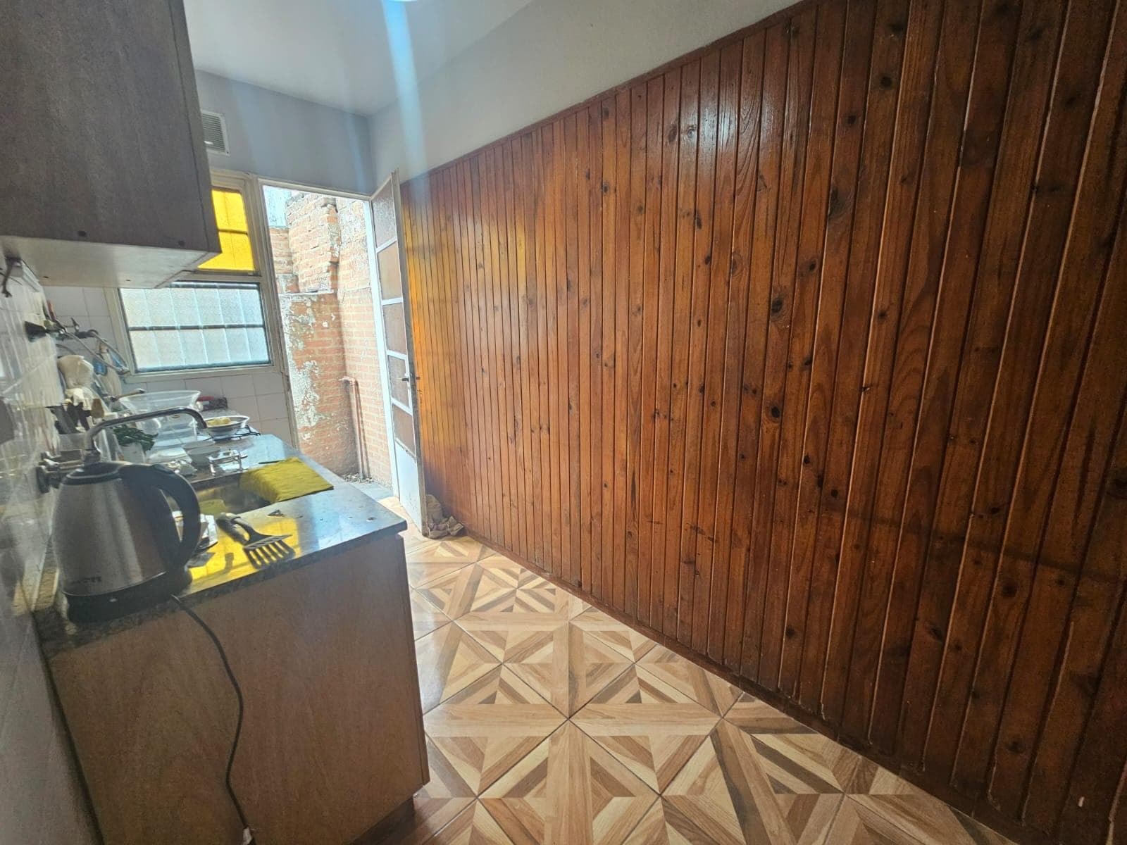 Venta Ph 3 ambientes tipo casa con cochera, jardin y patio independiente