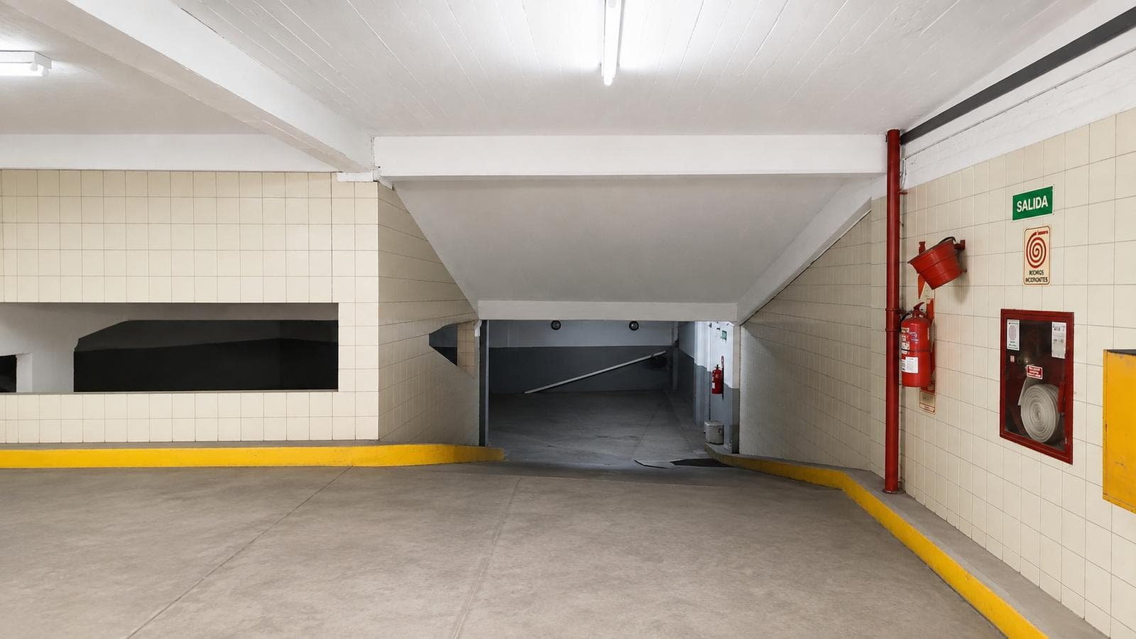 For Sale: Covered, Permanent Garage in Caballito