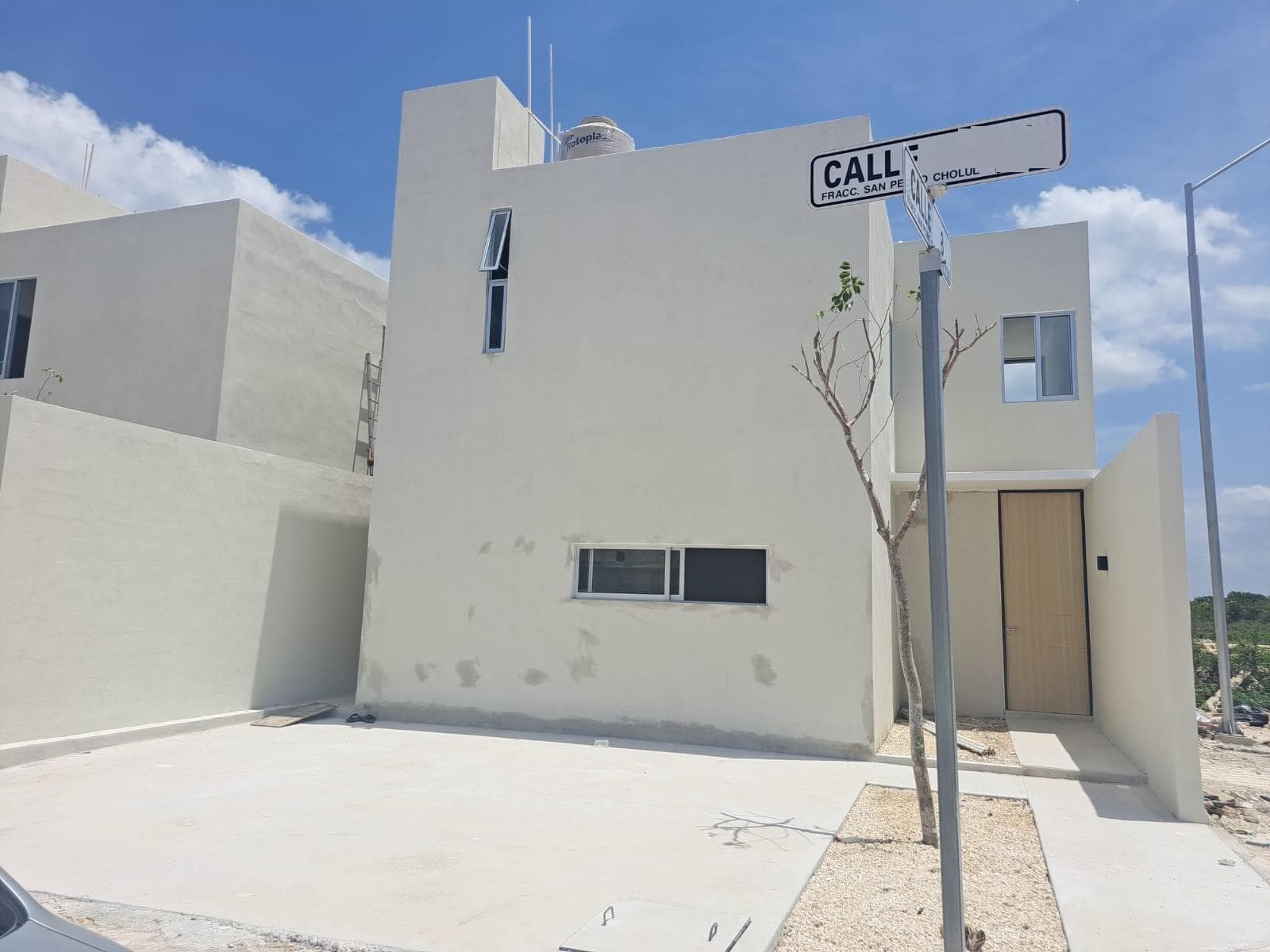 House for Sale in Cholul, Mérida, Yucatán