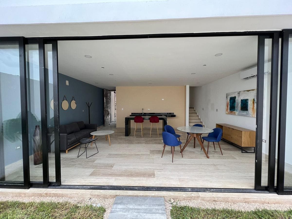 House for Sale in Mérida, Yucatán, Cholul on Privada Street