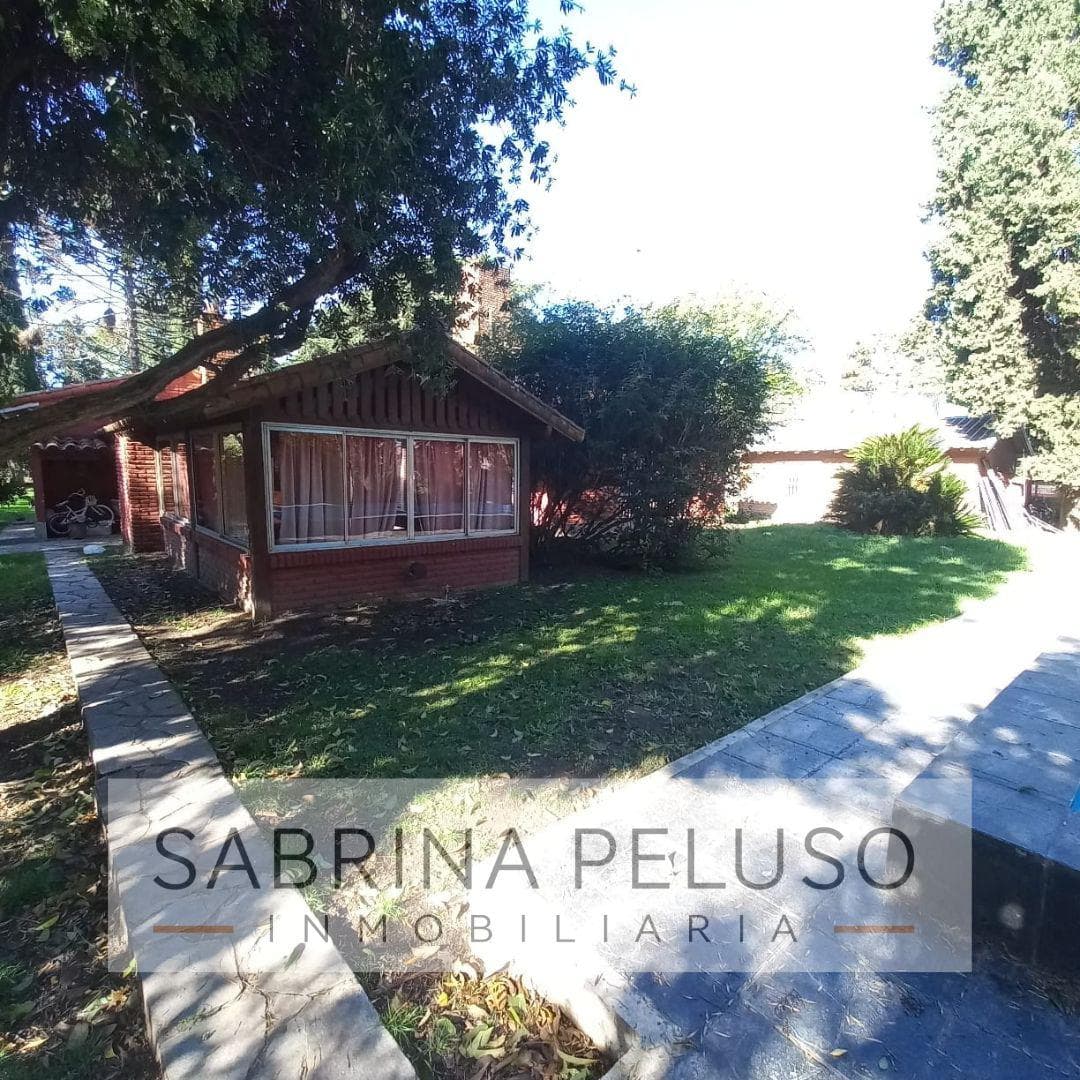 Country House for Sale in La Reja
