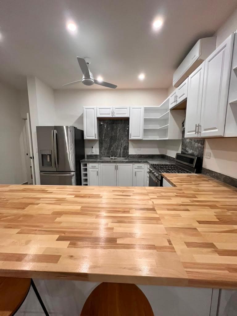 APARTMENT FOR RENT ON THE EL YERBANIZ-SANTIAGO N.L. NATIONAL HIGHWAY