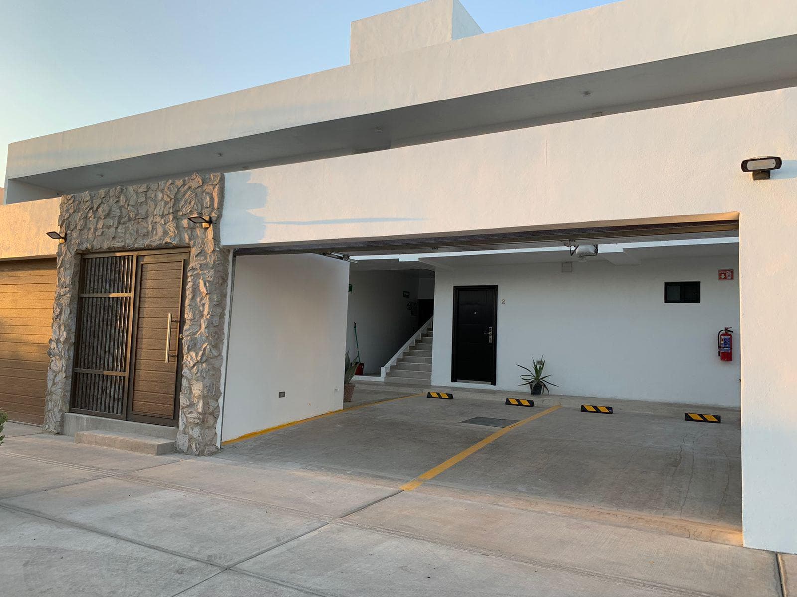 Executive Apartments for Rent in the San Benito Neighborhood