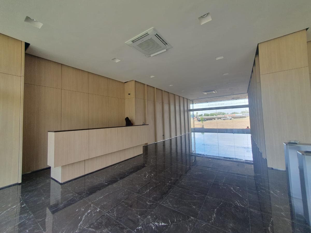 Meridiano Business Center, Pilar 301 - Office 179.57 m² Coch