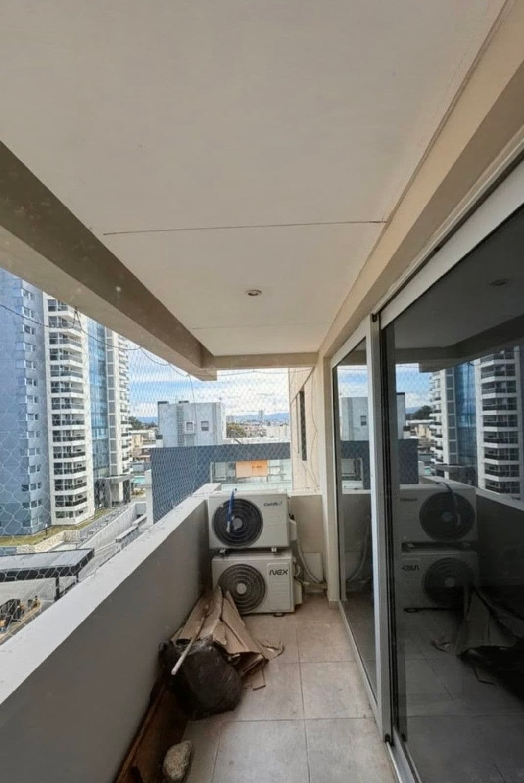 1-BEDROOM APARTMENT FOR SALE IN THE GNI COMPLEX WITH DEED
