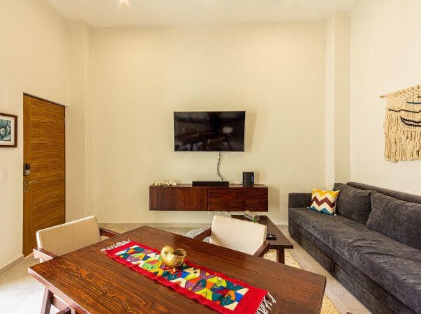 2-Bedroom Apartment in Downtown Playa del Carmen