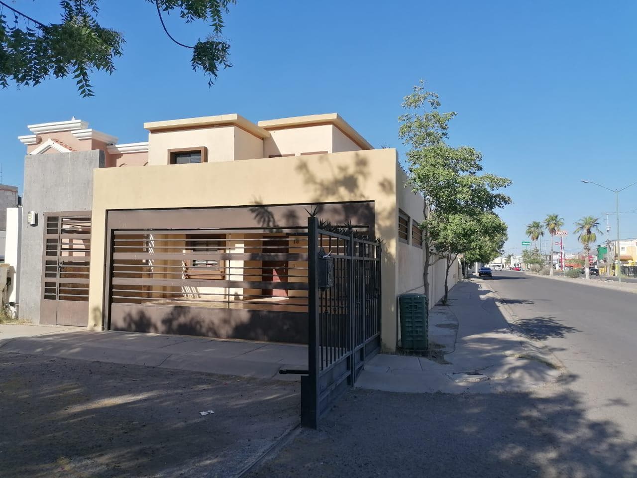 House for sale in the Villa Bonita residential community.