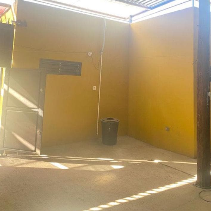 Wine Cellar for Rent in Colonia El Sahuaro