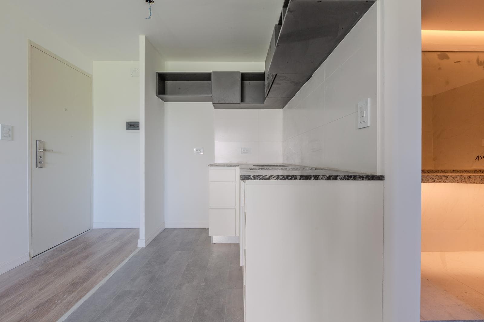 For Sale/Financing: Two-Bedroom Apartment with Balcony and Amenities. Martin, Rosario
