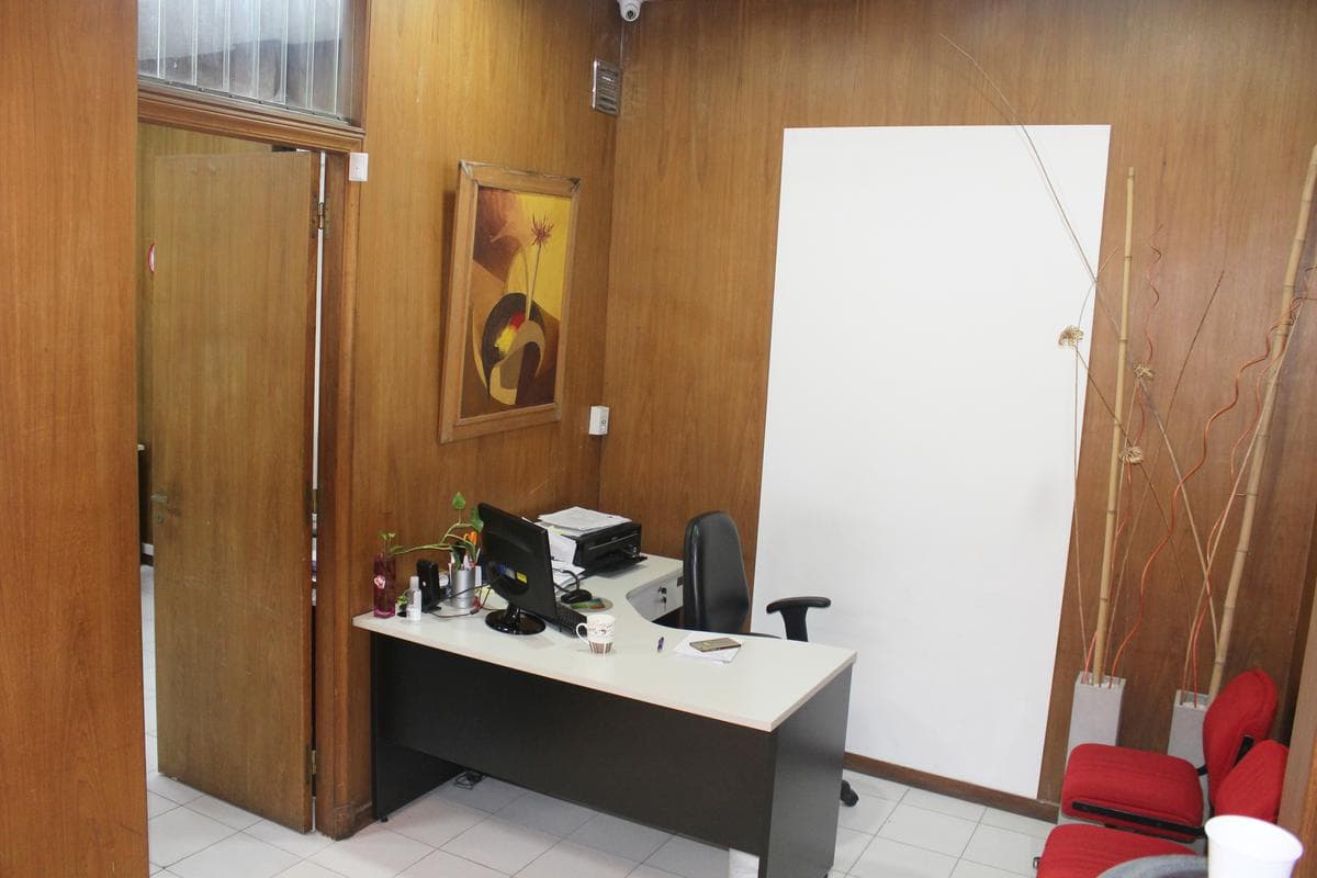 50 M² OFFICE FOR SALE WITH GARAGE - MICROCENTRO - FLORIDA AND LAVALLE