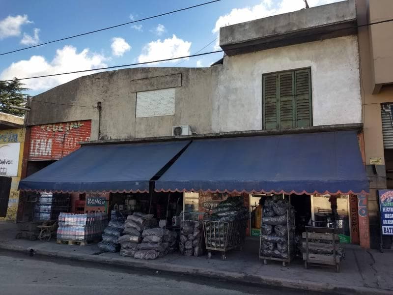 Warehouse with retail spaces on Route 21
