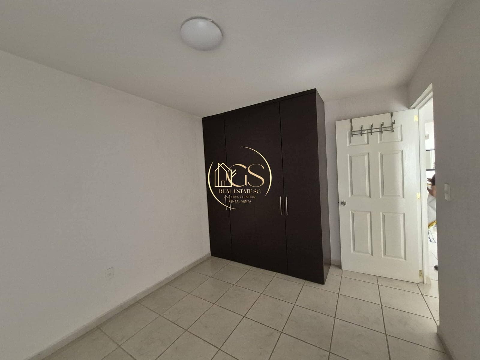 HOUSE FOR SALE IN LA CANTERA, CELAYA