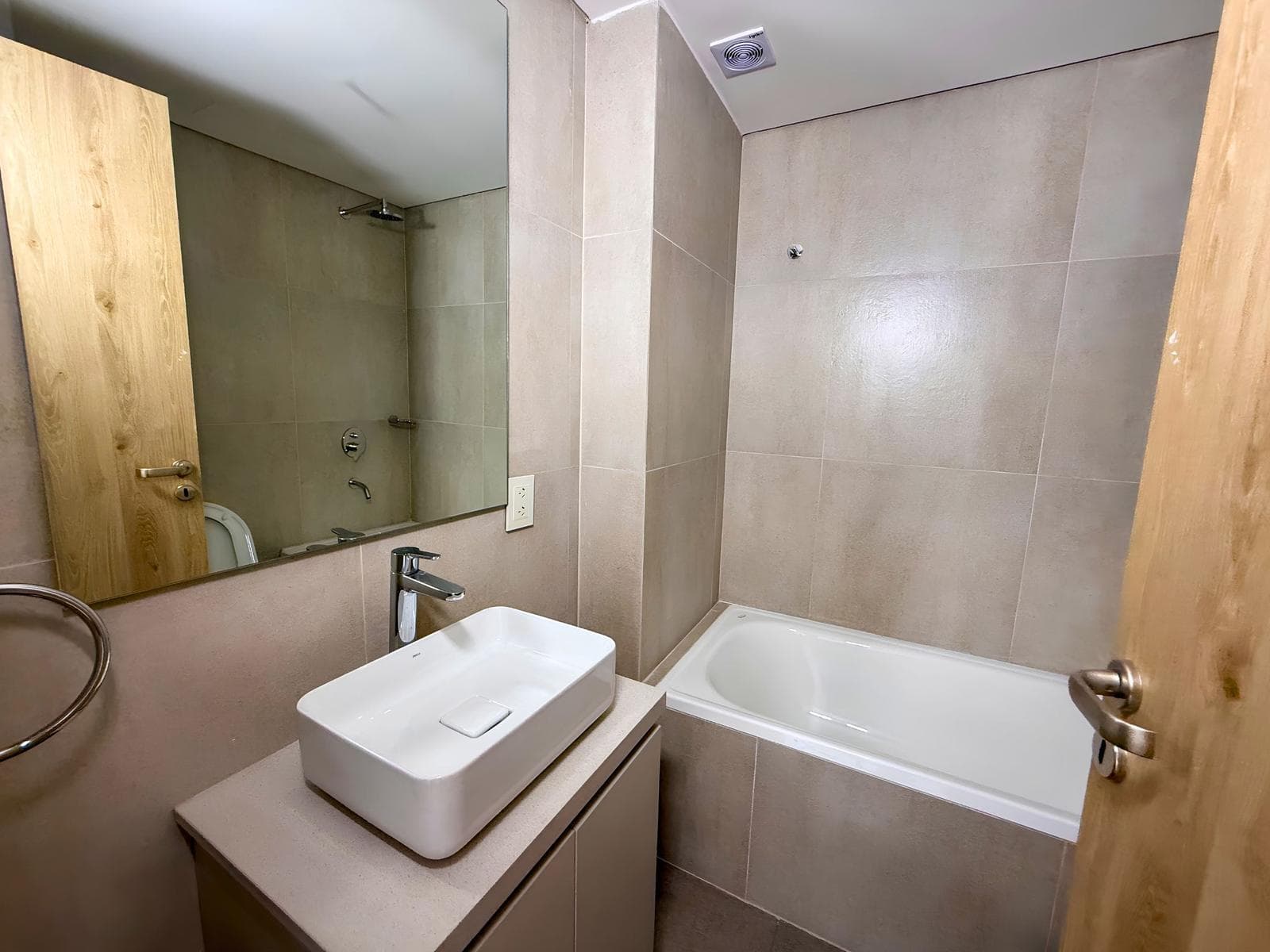 1-Bedroom Apartment for Sale with Amenities in Rosario | Rueda at the Corner of San Martin