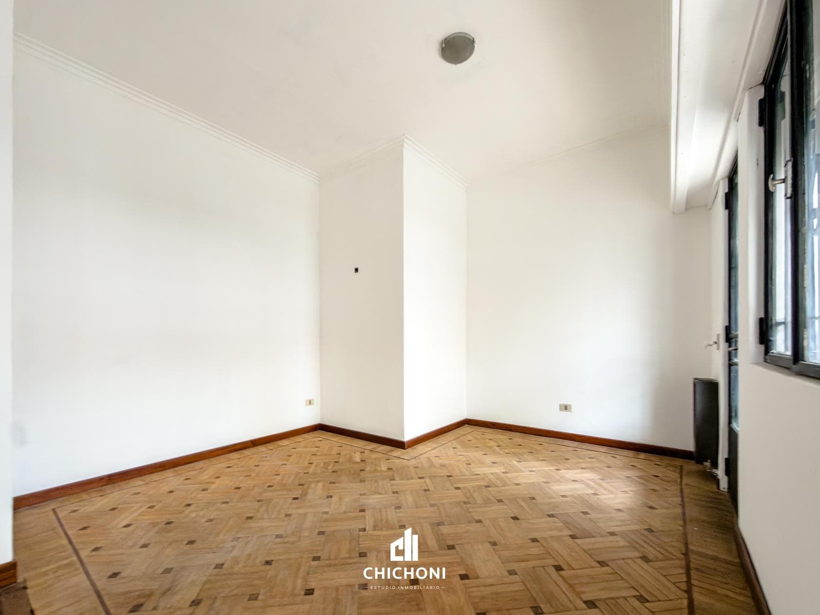 PROFESSIONAL RENTALS - DOWNTOWN AREA