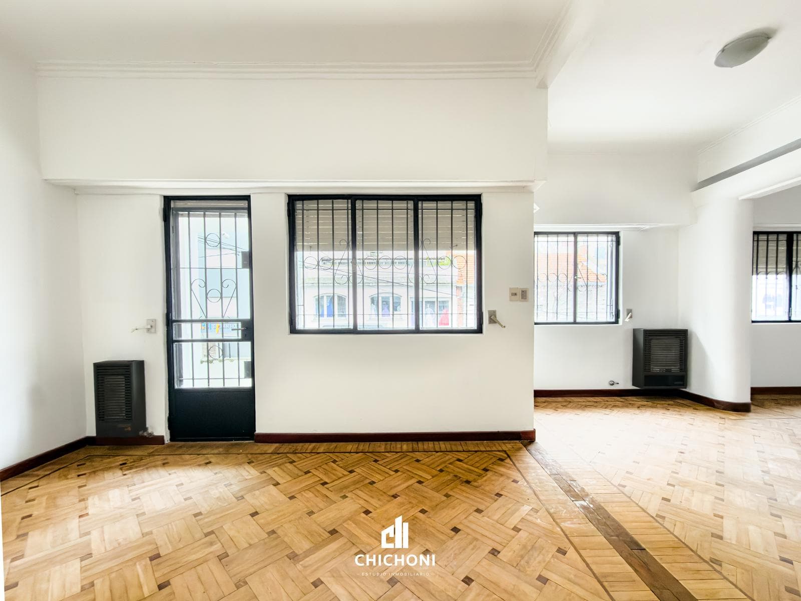PROFESSIONAL RENTALS - DOWNTOWN AREA