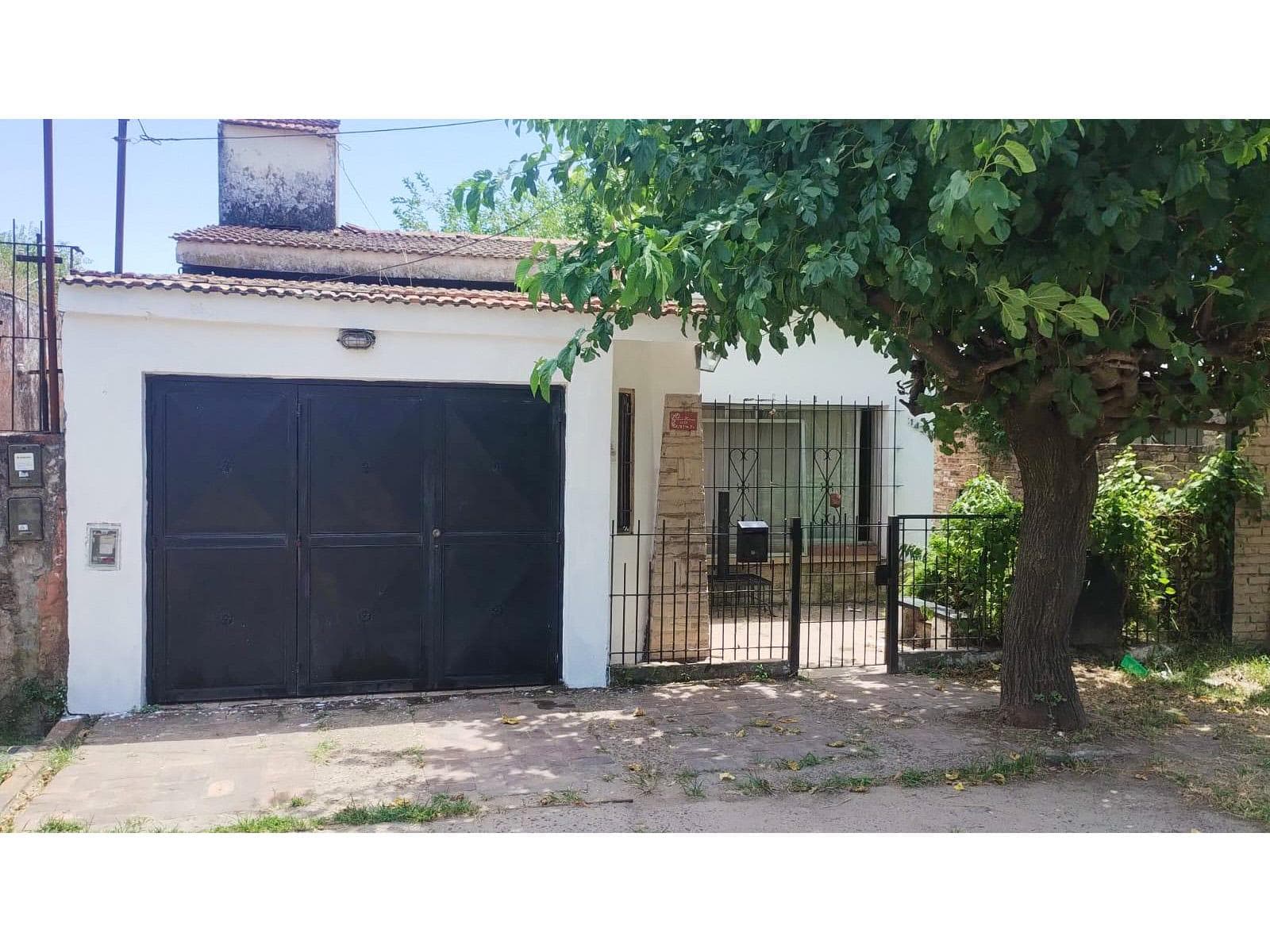 House for Sale: 3 Bedrooms—IDEAL FOR INVESTORS—in the Ingeniero Maschwitz Centro neighborhood