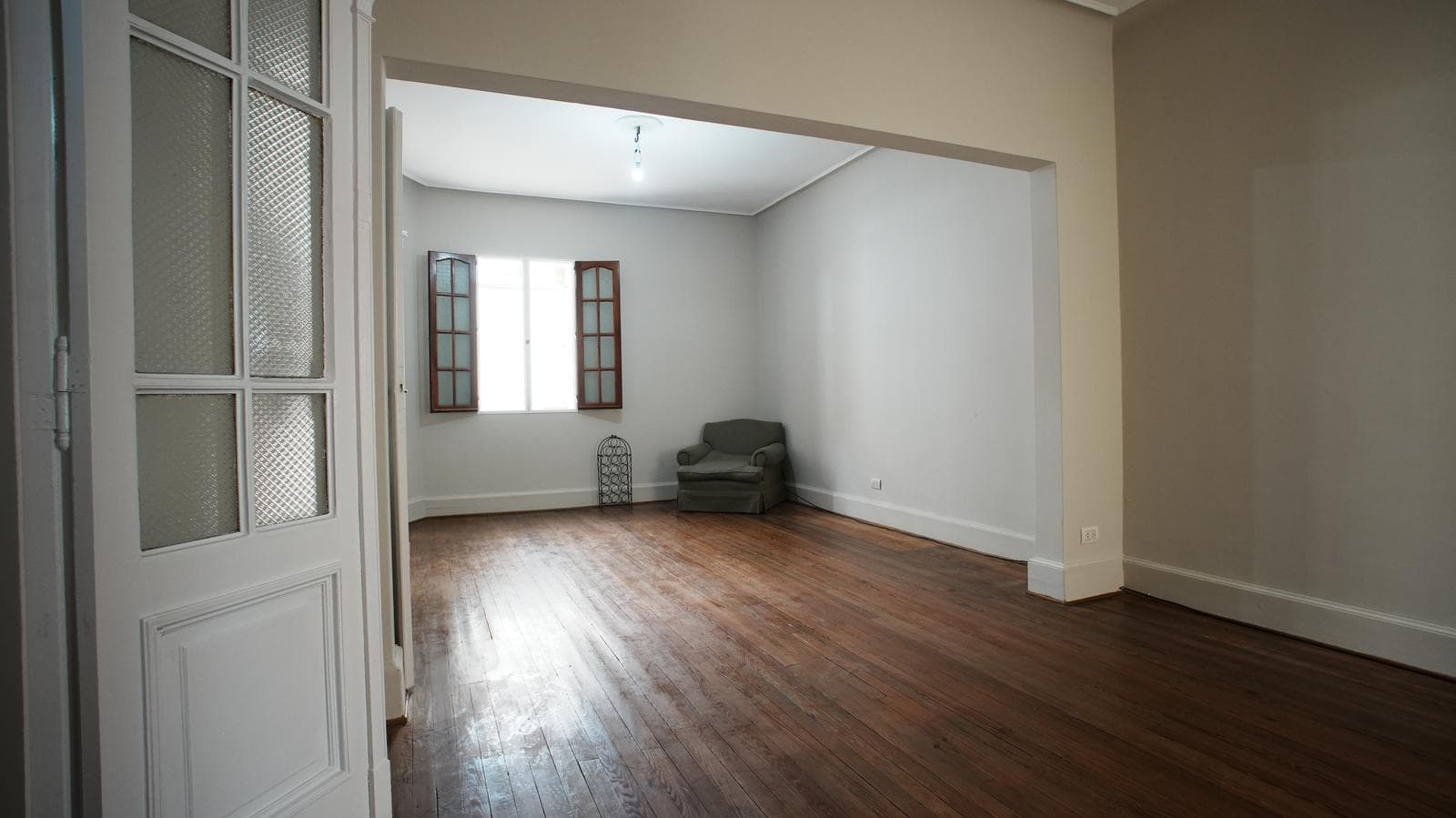 4-ROOM DUPLEX APARTMENT FOR RENT IN RECOLETA – SUITABLE FOR PROFESSIONALS