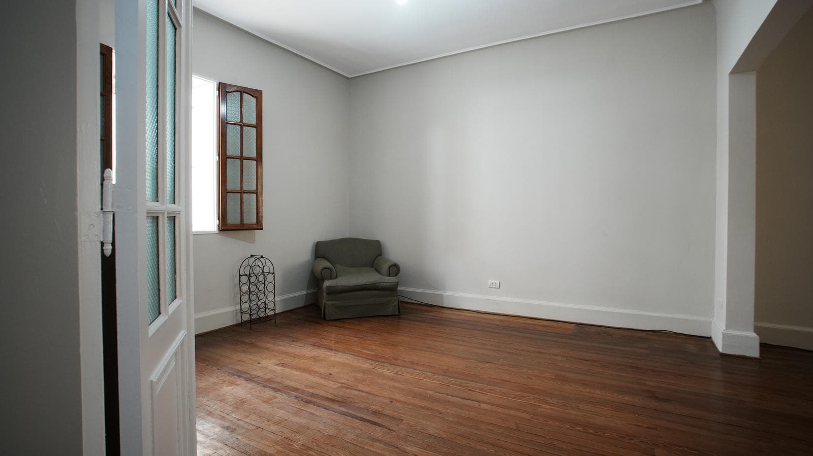 4-ROOM DUPLEX APARTMENT FOR RENT IN RECOLETA – SUITABLE FOR PROFESSIONALS