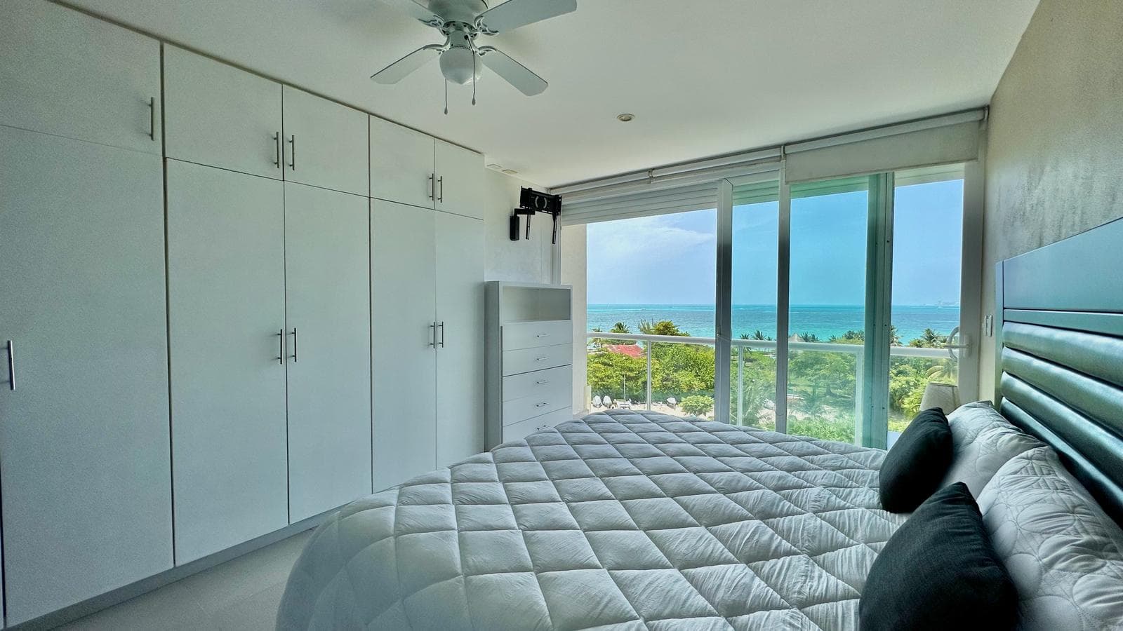 Ocean View Apartment