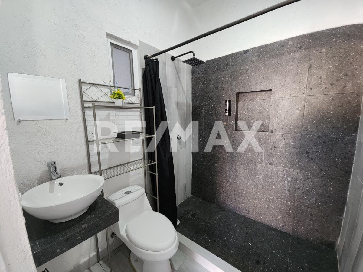 House for Sale in Morelos, Lomas de Cocoyoc