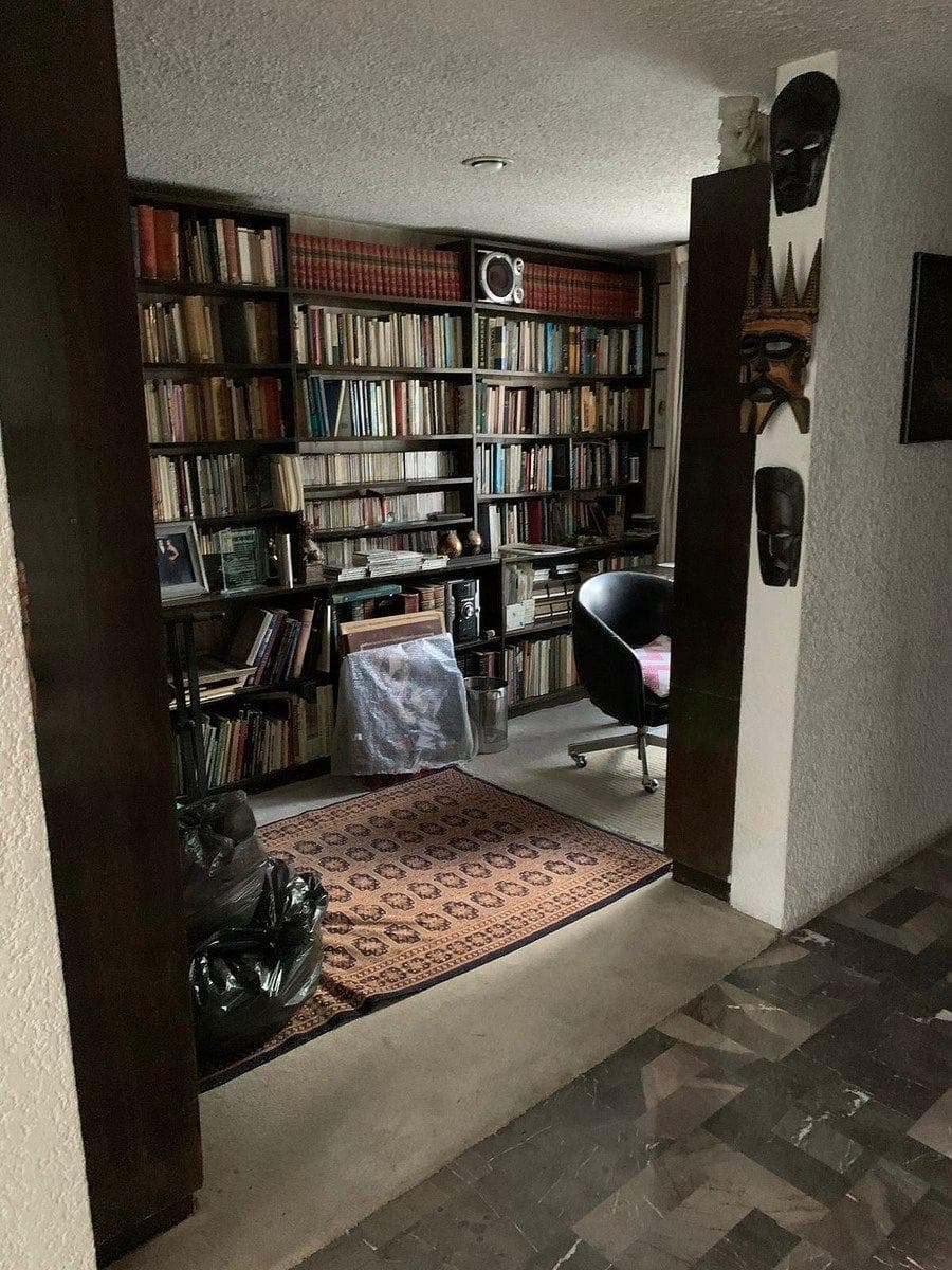 House for Sale in Lomas de San Ángel Inn, Álvaro Obregón—4 Bedrooms