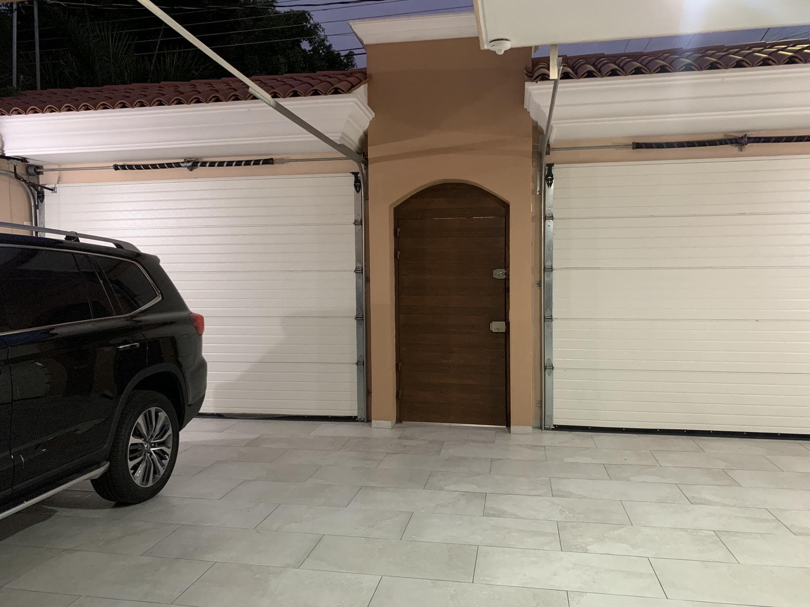 HOUSE FOR SALE ON CAMINO REAL, ZAPOPAN, JALISCO