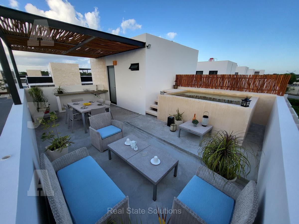 New Home for Sale, 3 Bedrooms, 2 Levels, Rooftop Pool, Playa del Carmen