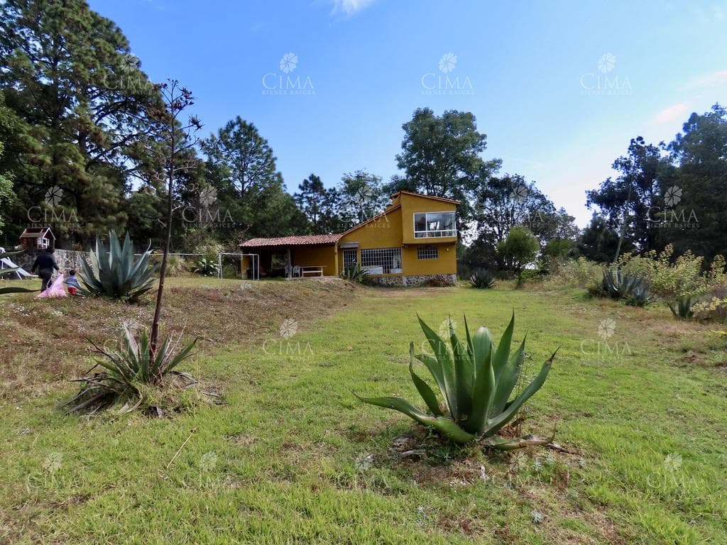 Casa de Campo en Venta, Huitzilac, Morelos - V235