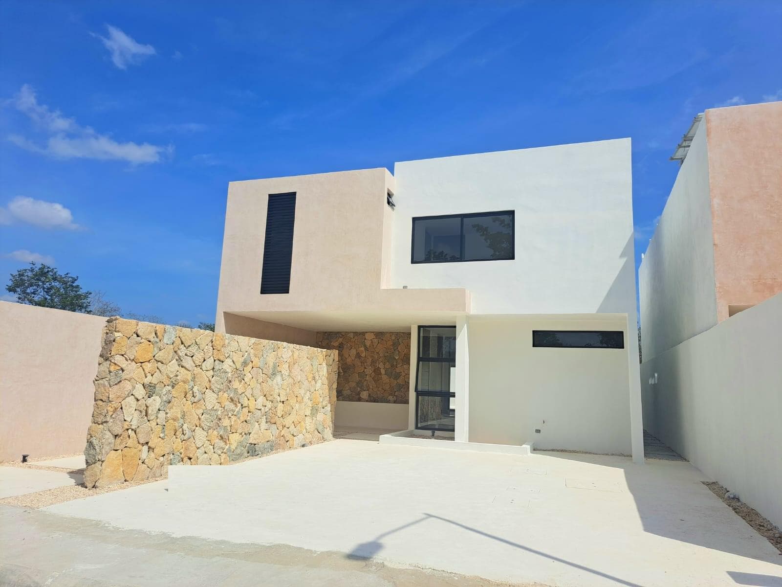House for Sale on a Private Street in San Ignacio, Mérida, Yucatán