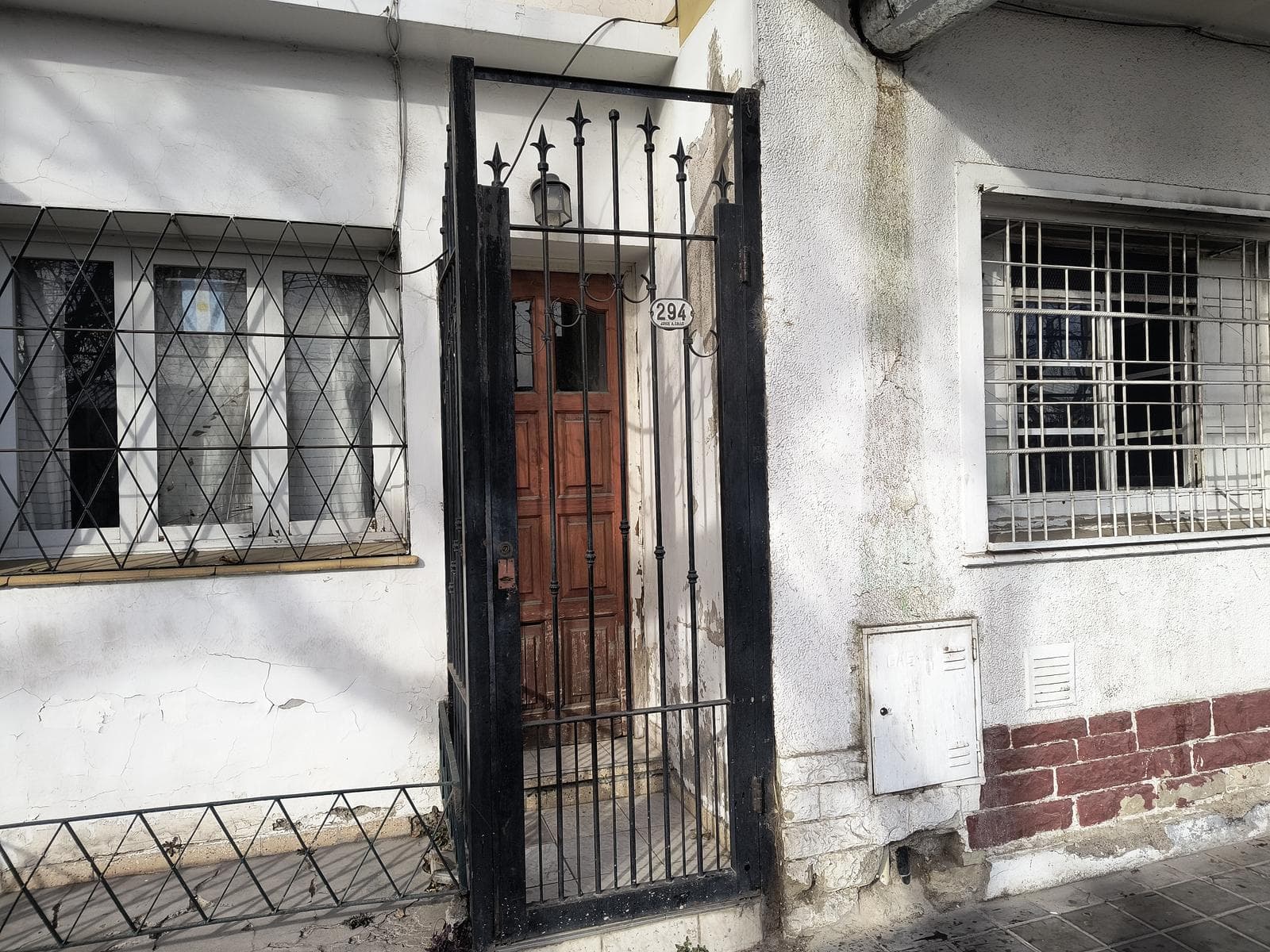 2-bedroom apartment to be renovated