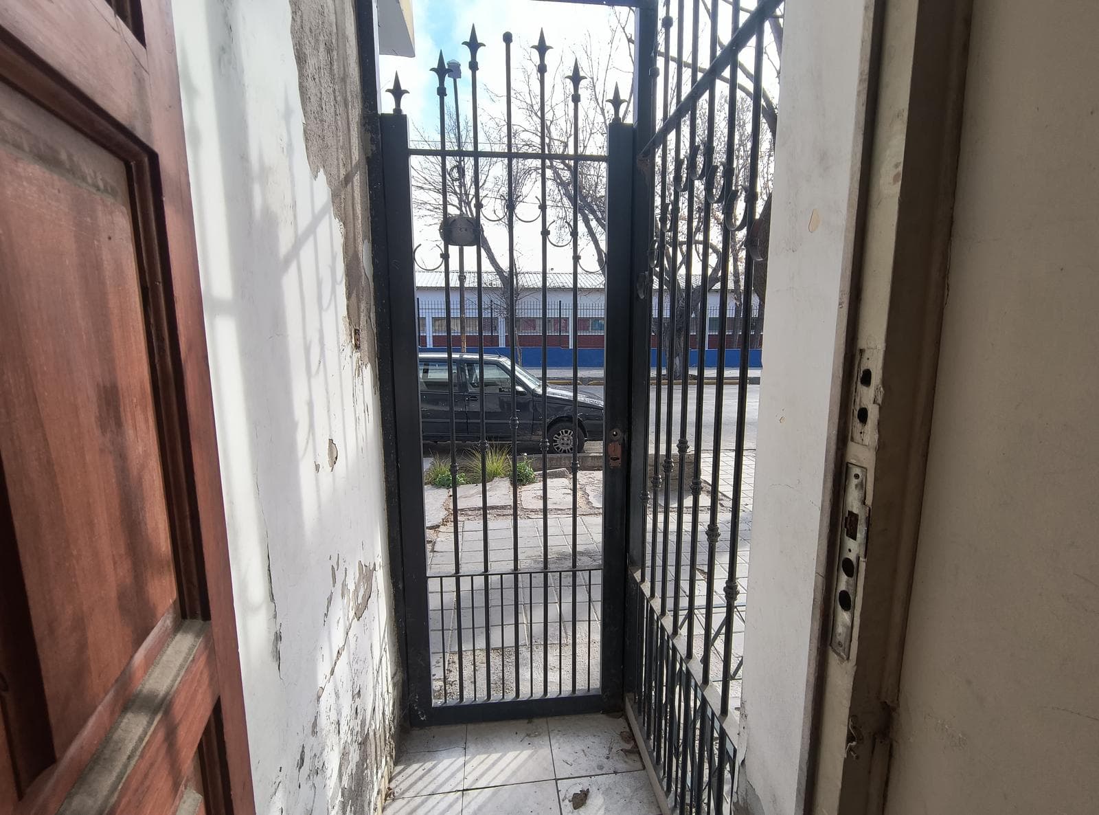 2-bedroom apartment to be renovated