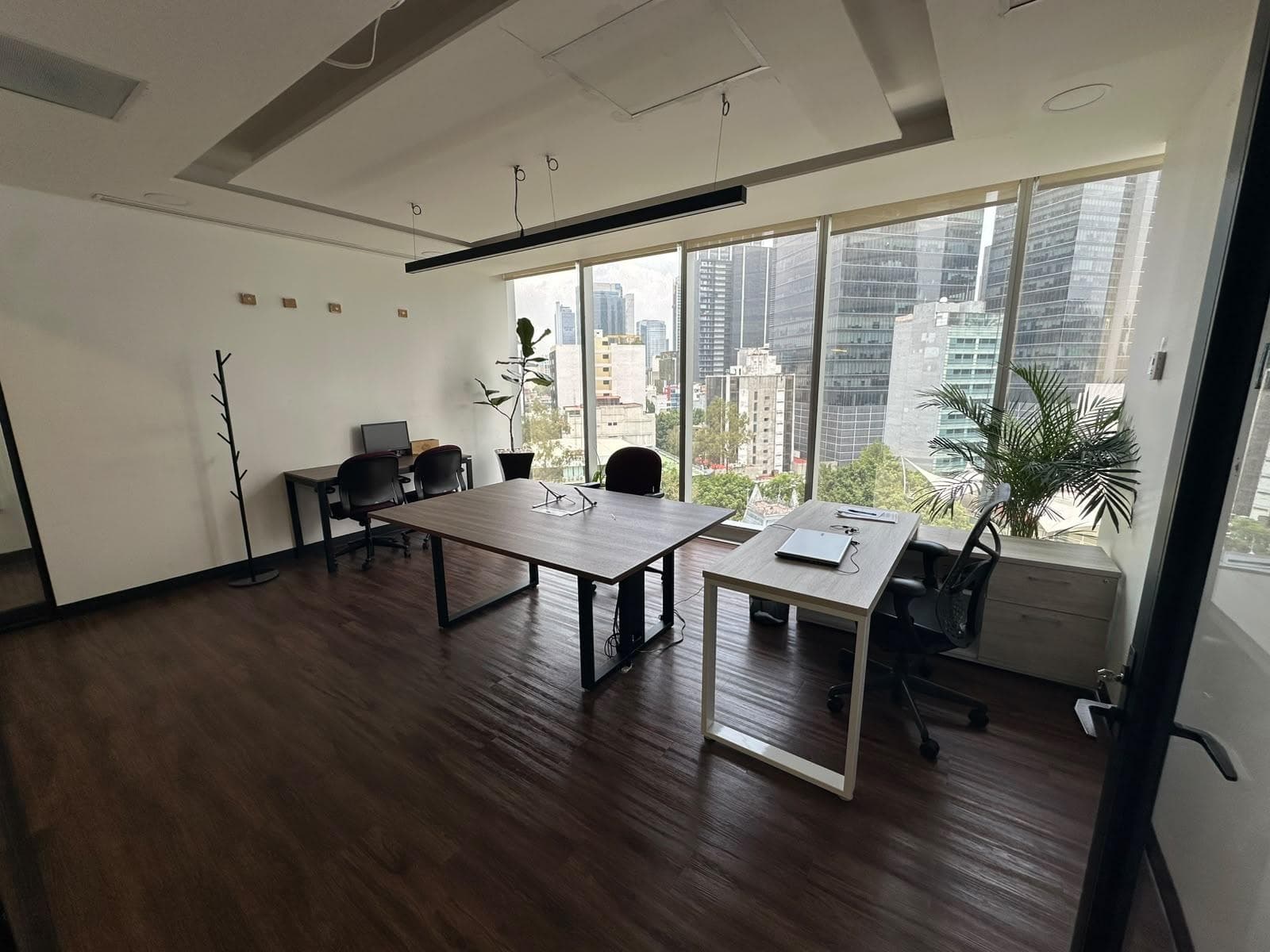 Office for Rent on Insurgentes Reforma