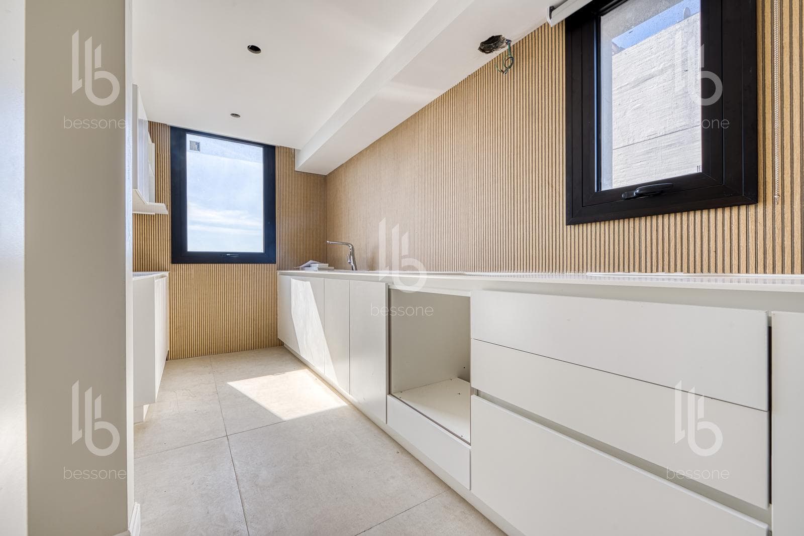 Apartment - La Perla Sur