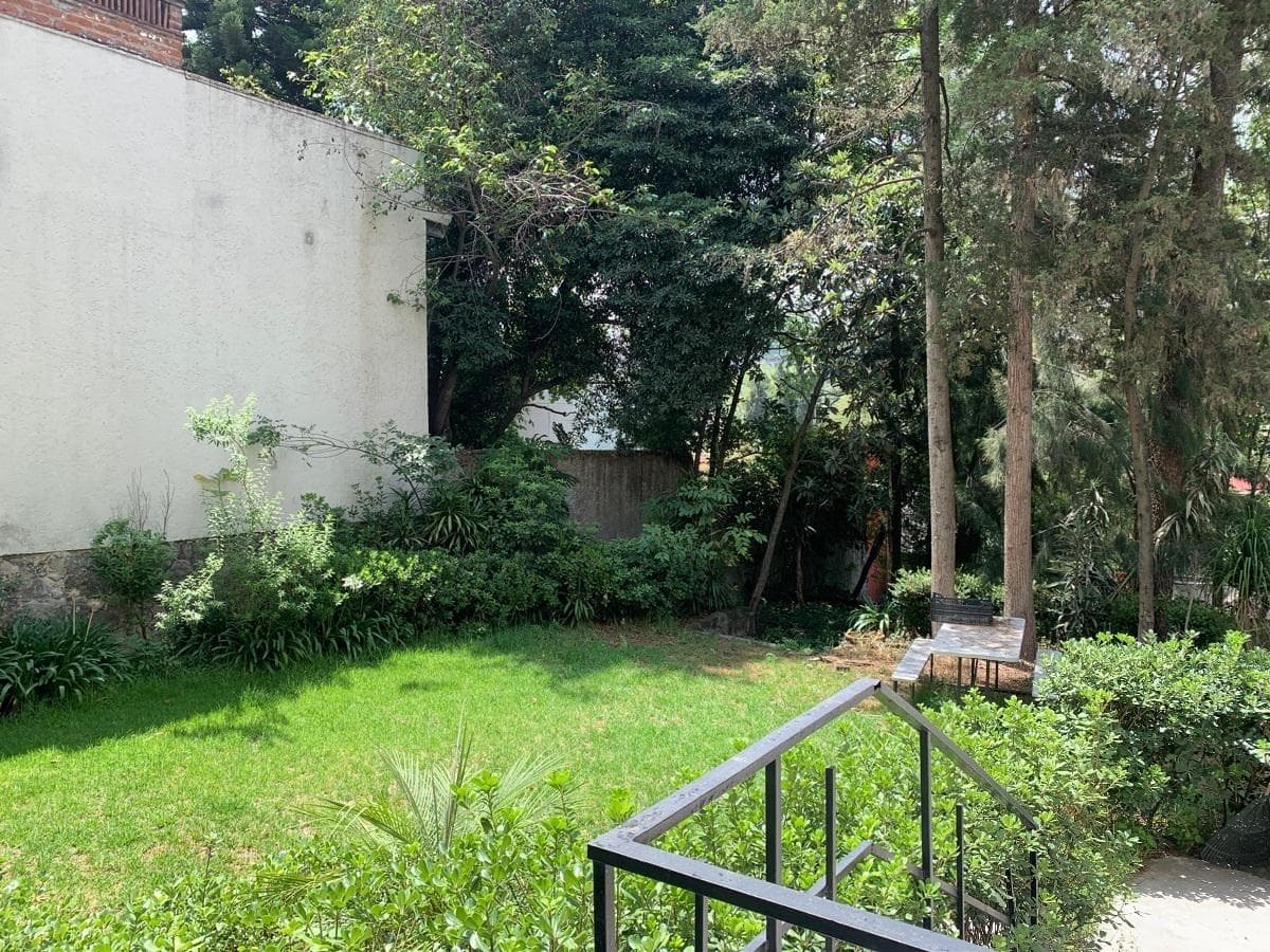 Land for Sale with House in Tecamachalco