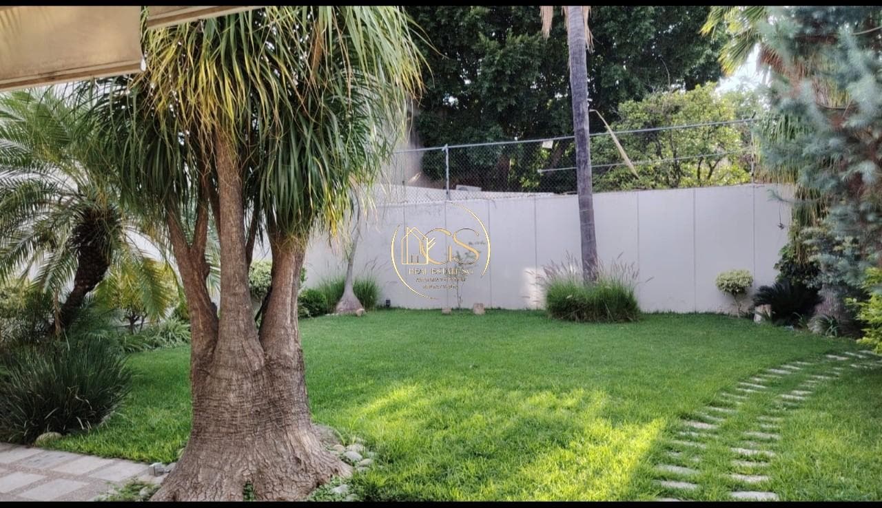 HOUSE FOR SALE IN ALAMEDA CELAYA