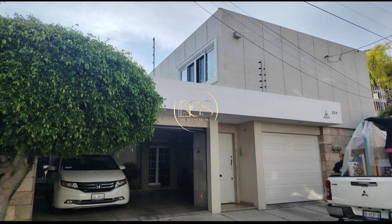 HOUSE FOR SALE IN ALAMEDA CELAYA
