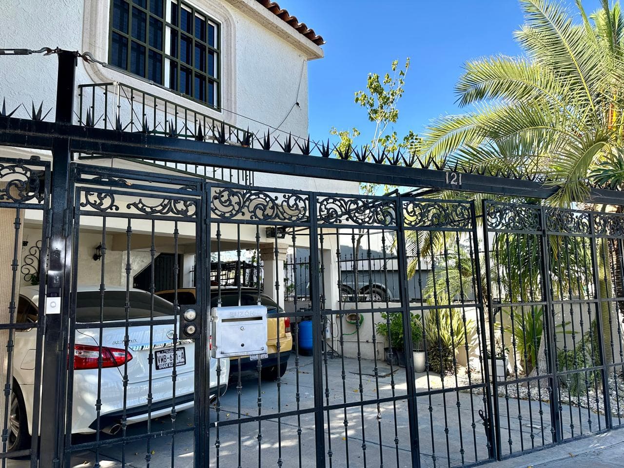 House for Sale in the Nueva Galicia Neighborhood