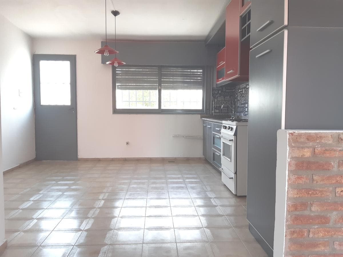 APARTMENT WITH PRIVATE TERRACE 2 bedrooms JUNIORS Neighborhood