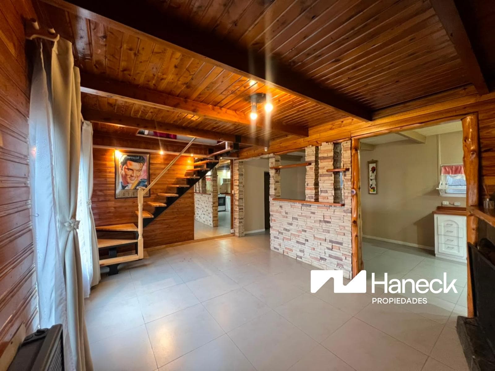 2-Bedroom House/Cabin for Rent, Downtown Bariloche