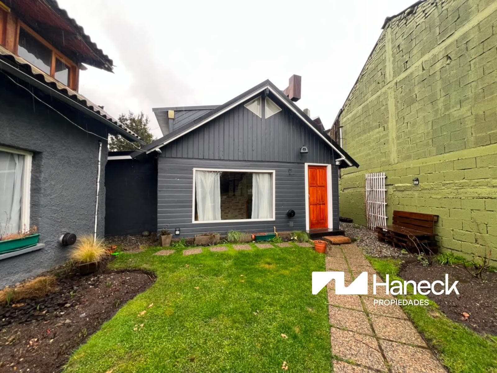 2-Bedroom House/Cabin for Rent, Downtown Bariloche