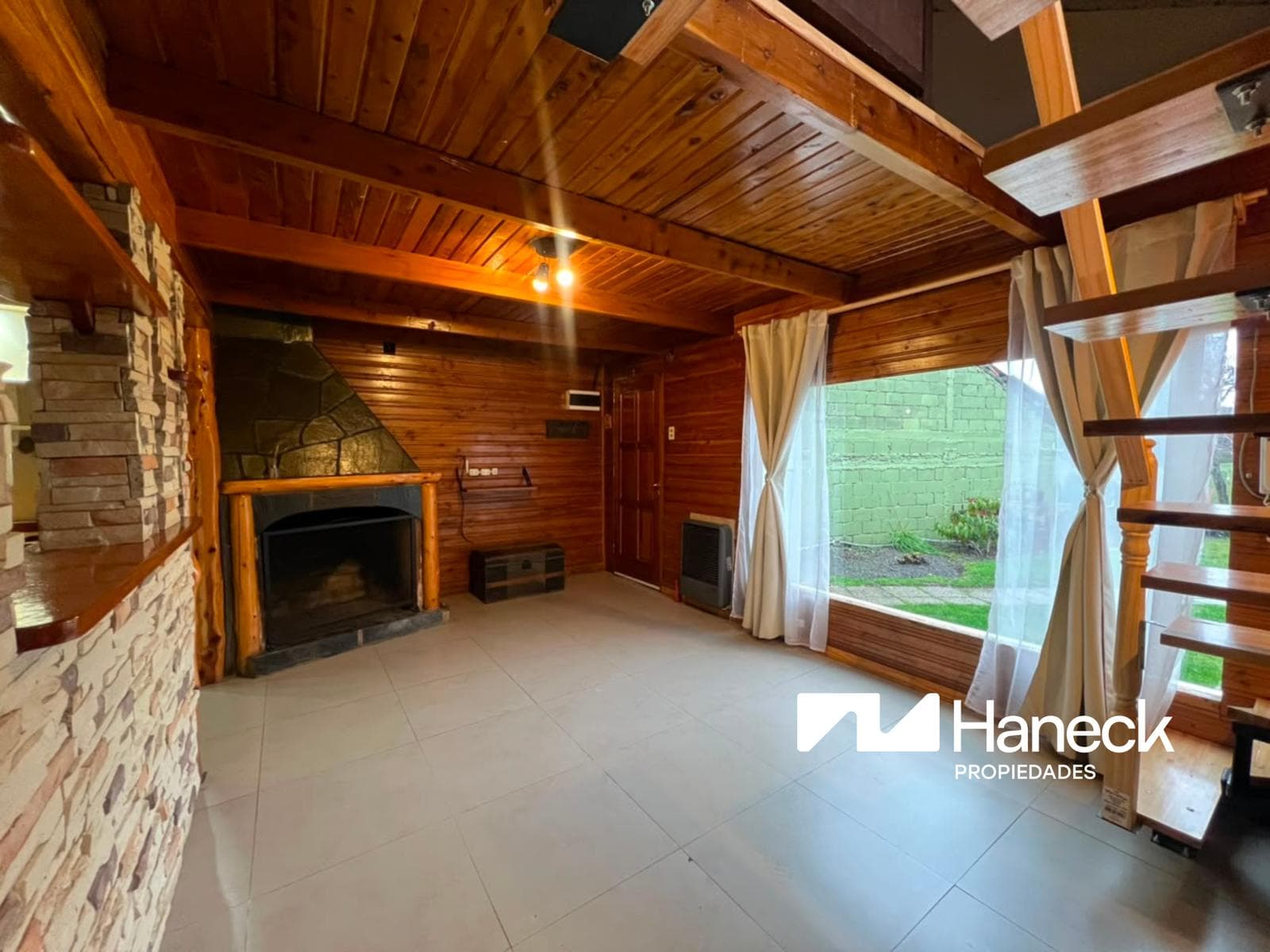 2-Bedroom House/Cabin for Rent, Downtown Bariloche