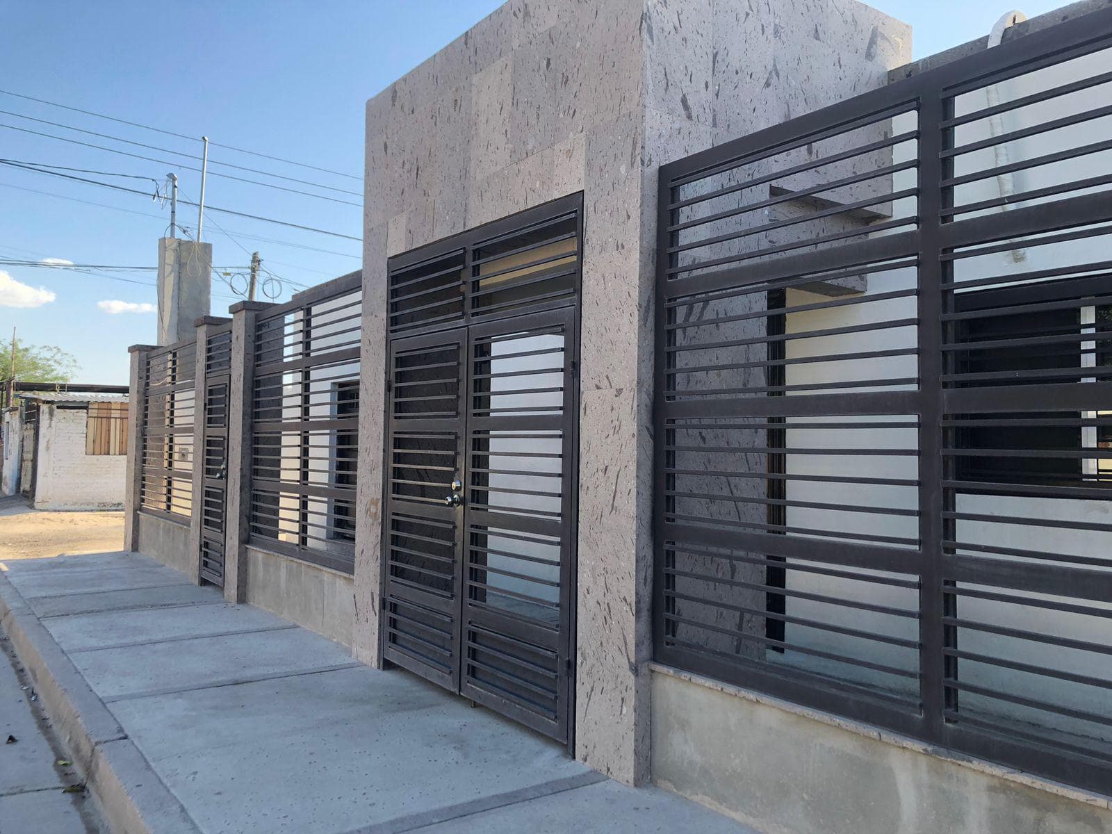 House for sale in the Eusebio Kino neighborhood, on Carlos Caturegli Street
