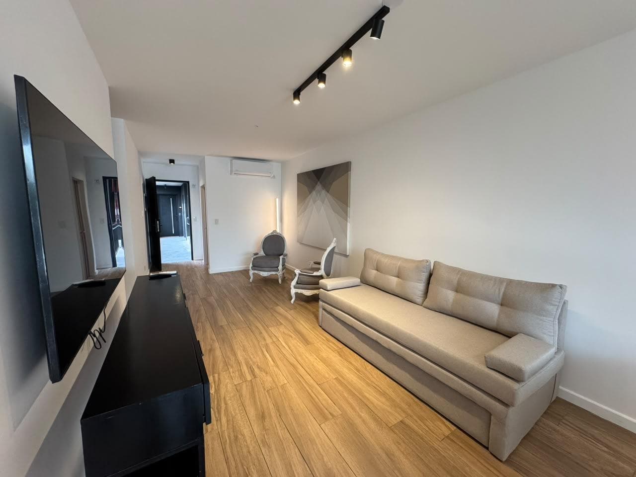 4-room apartment for sale in Villa Devoto with a balcony and its own grill
