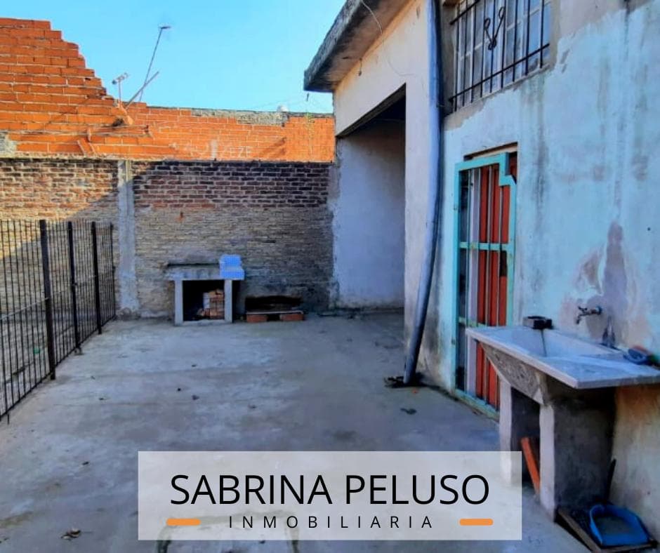 House for Sale in Gonzalez Catan